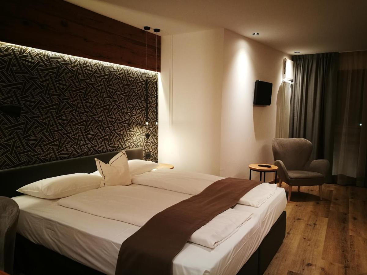 Hotel Cevedale Living Romance Hotel Cogolo Εξωτερικό φωτογραφία