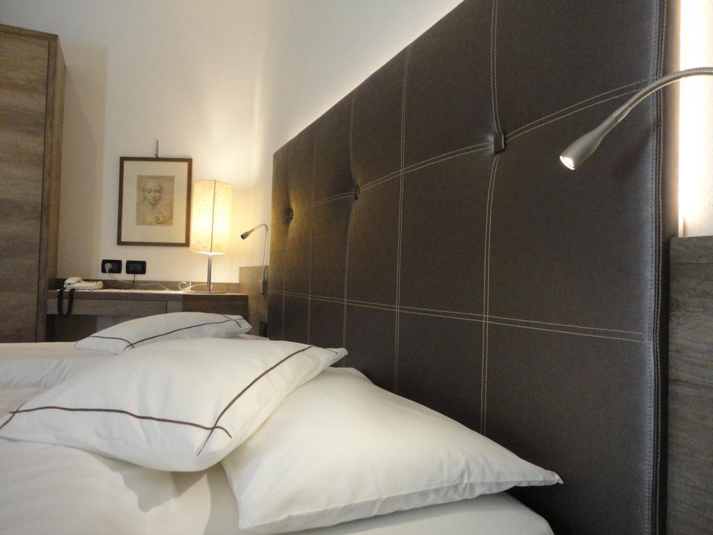 Hotel Cevedale Living Romance Hotel Cogolo Εξωτερικό φωτογραφία
