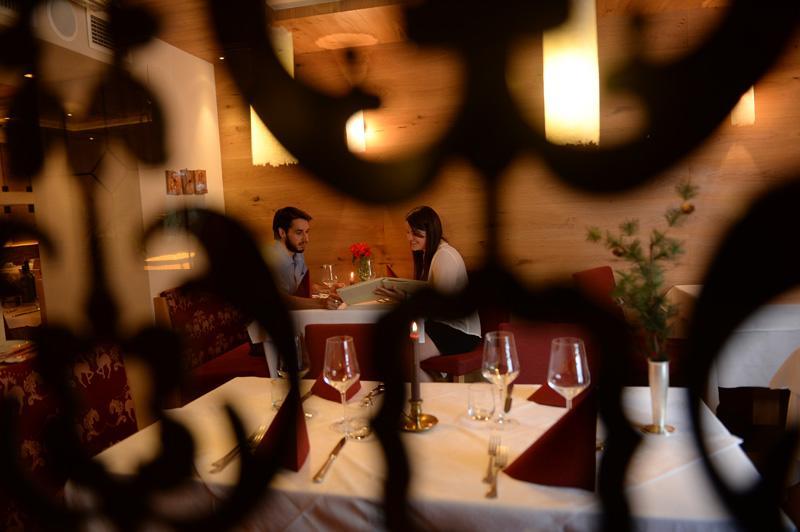 Hotel Cevedale Living Romance Hotel Cogolo Εξωτερικό φωτογραφία