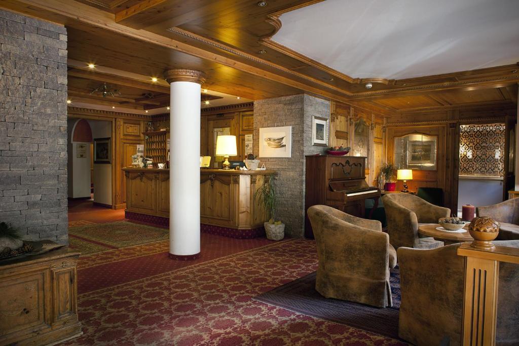 Hotel Cevedale Living Romance Hotel Cogolo Εξωτερικό φωτογραφία