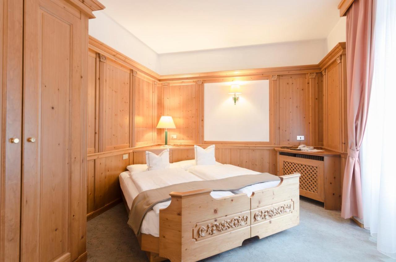 Hotel Cevedale Living Romance Hotel Cogolo Εξωτερικό φωτογραφία